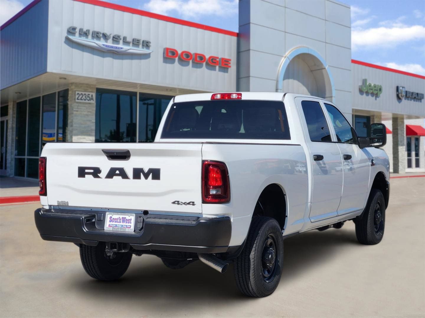 New 2026 RAM 2500 Tradesman AWD/4WD image 5