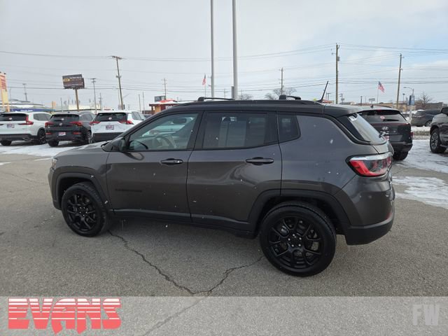 Used 2023 Jeep Compass Altitude image 25