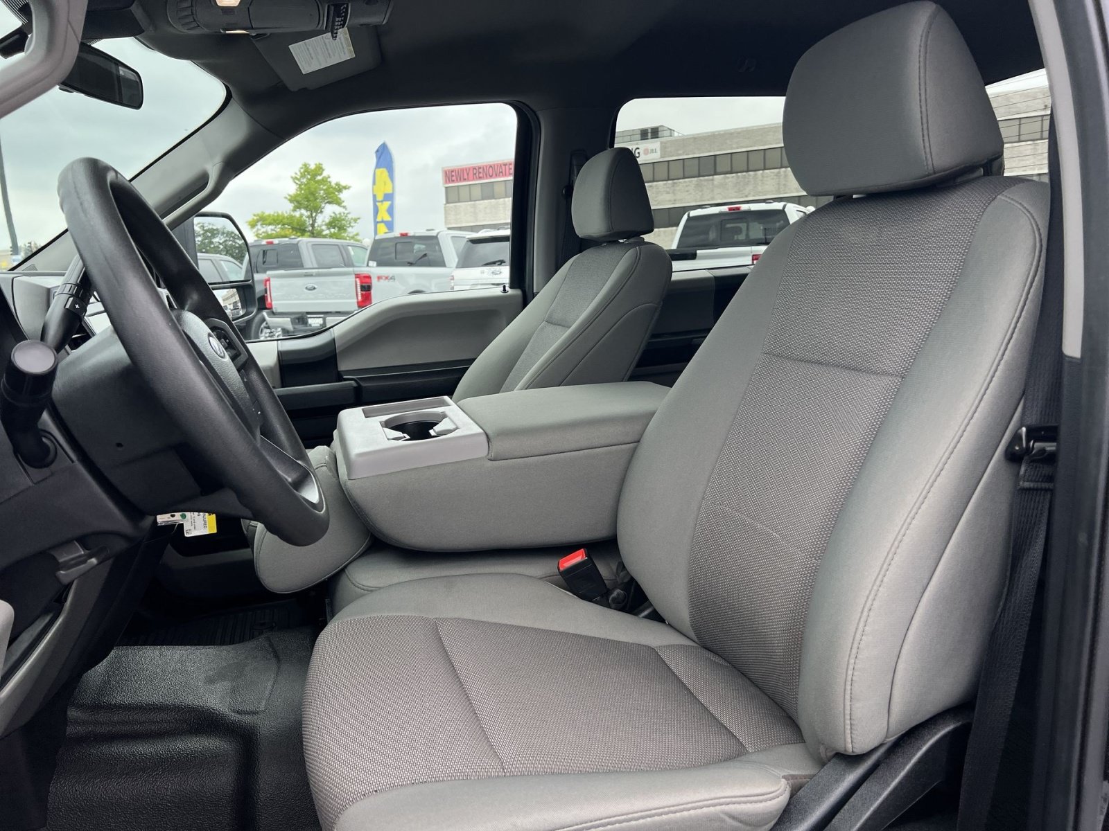Used 2021 Ford F250 XL w/ STX Appearance Package AWD/4WD image 13