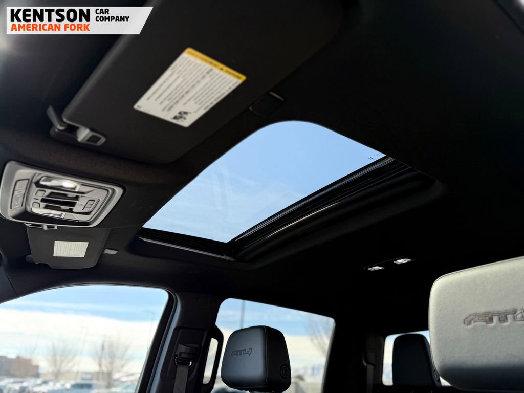 Used 2024 GMC Sierra 2500 AT4 w/ AT4 Premium Plus Package image 36