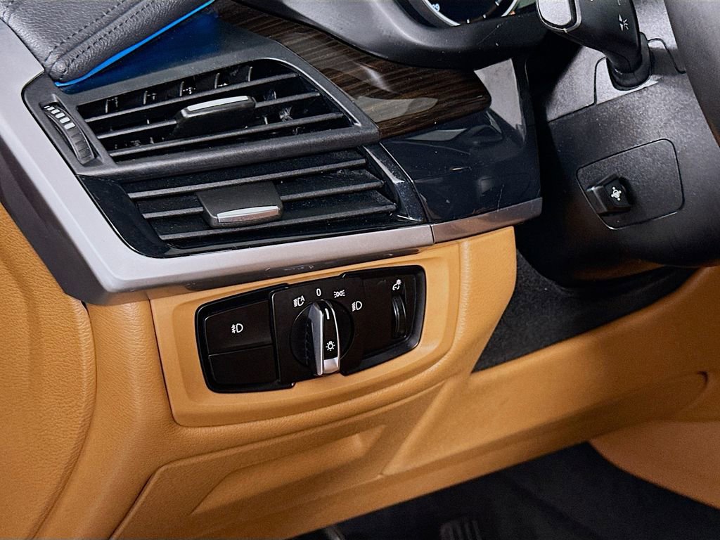 Used 2016 BMW X6 xDrive35i image 10