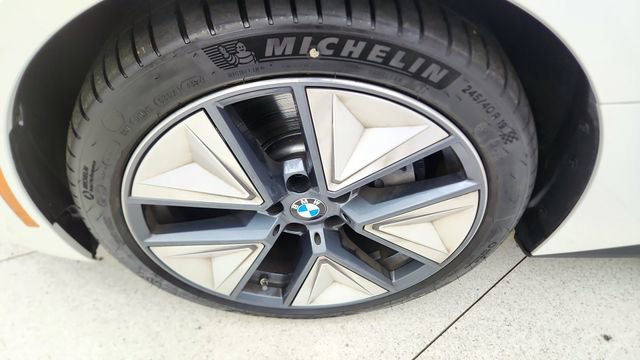 Used 2025 BMW i4 xDrive40i w/ Premium Package AWD/4WD image 60