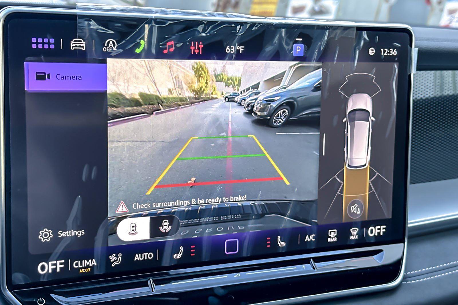 New 2026 Volkswagen Tiguan SE R-Line image 18