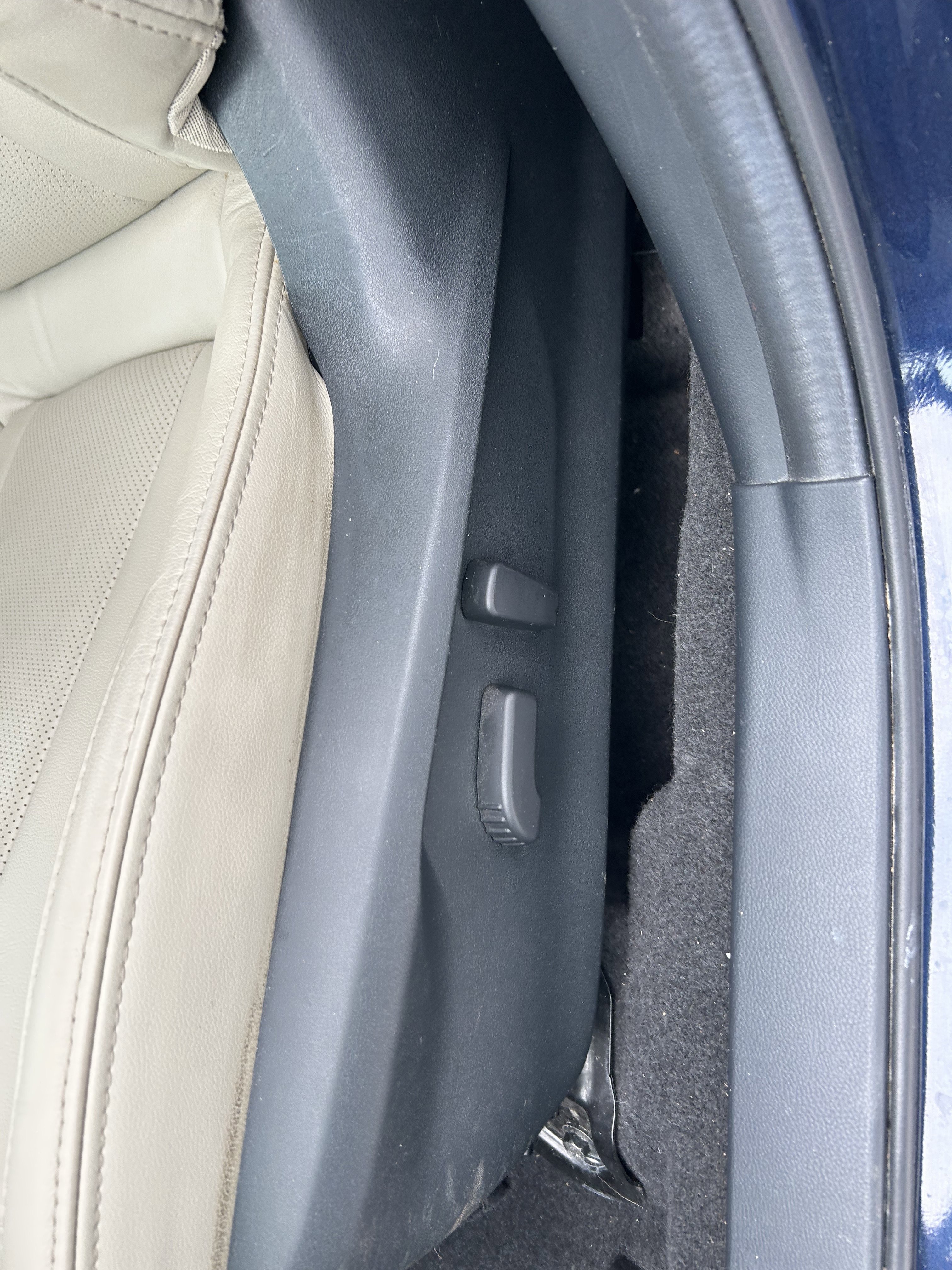 Used 2020 Subaru Impreza 2.0i Limited image 23