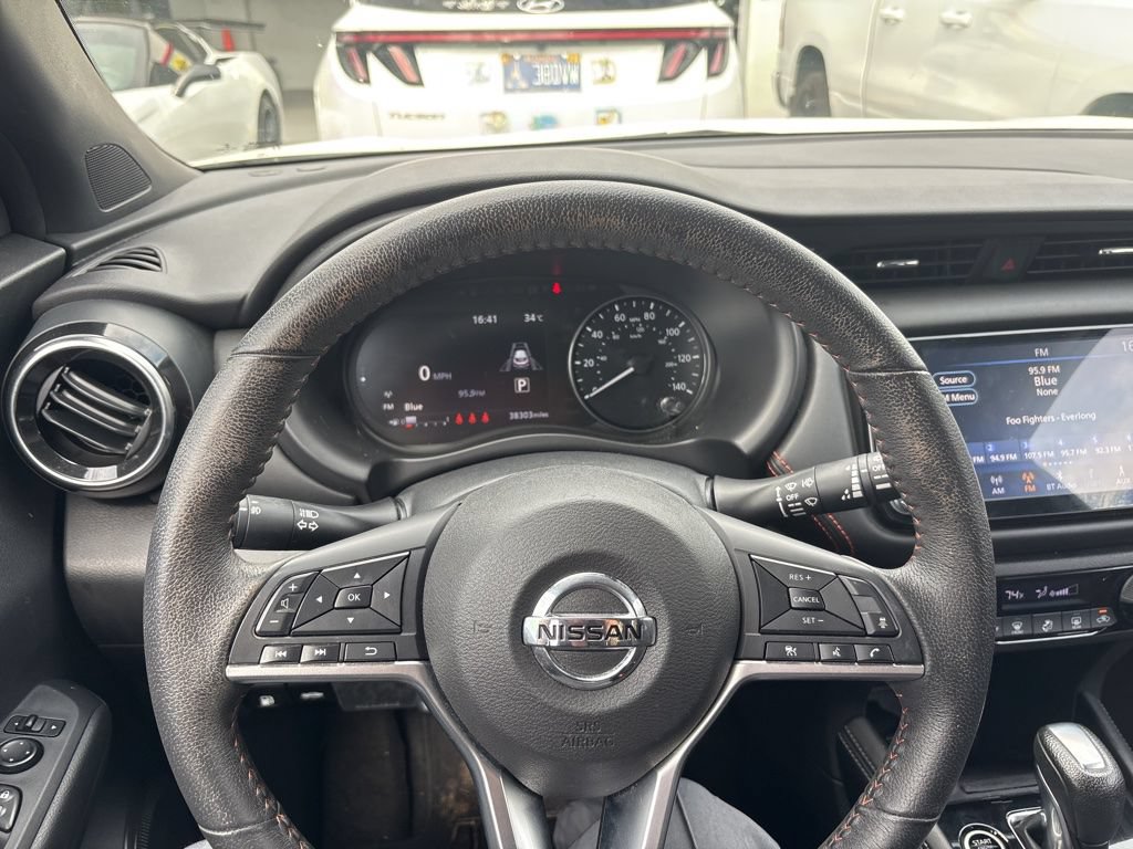 Certified 2021 Nissan Kicks SR FWD image 4
