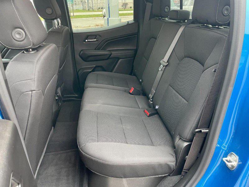 Used 2024 Chevrolet Colorado LT w/ LT Convenience Package image 15