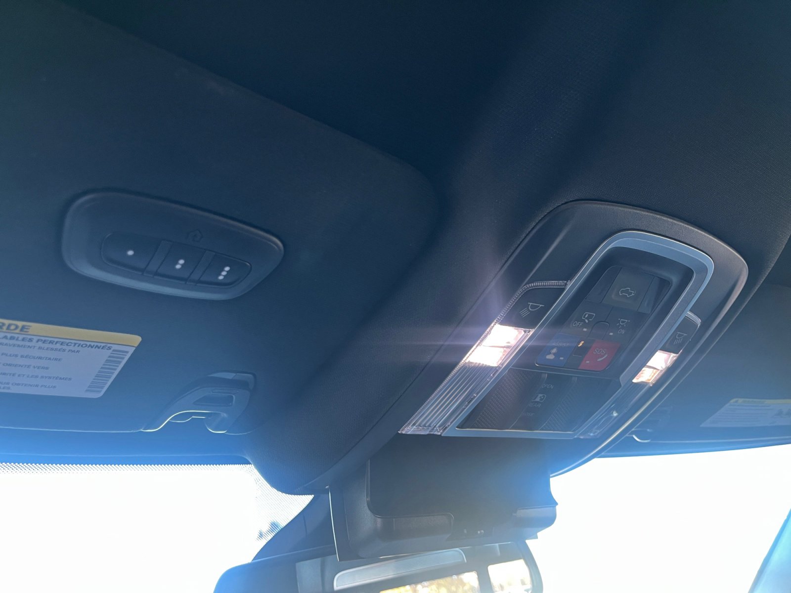 Used 2022 RAM 2500 Laramie w/ Night Edition image 33