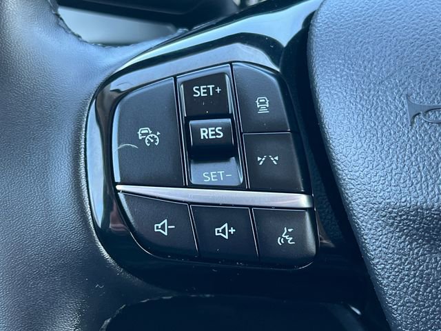 Used 2024 Ford Escape Platinum image 20