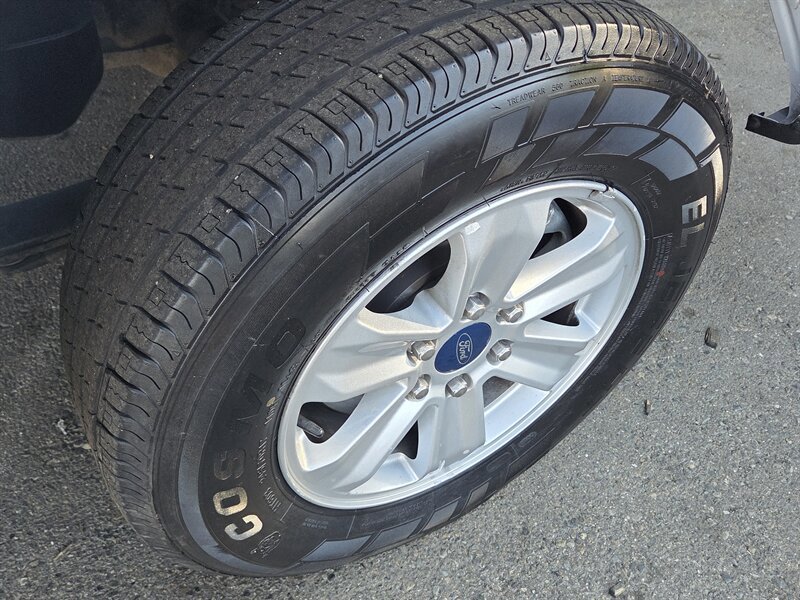 Used 2019 Ford F150 XL w/ XL Power Equipment Group RWD image 8