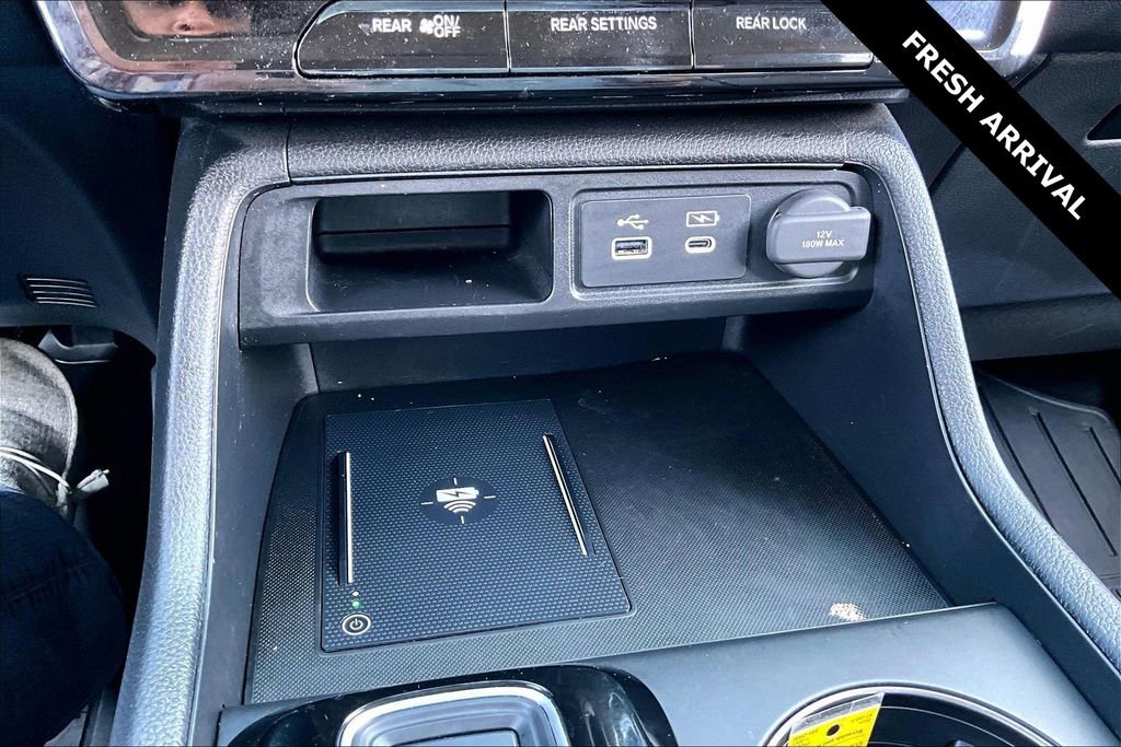 Used 2025 Honda Pilot EX-L image 15