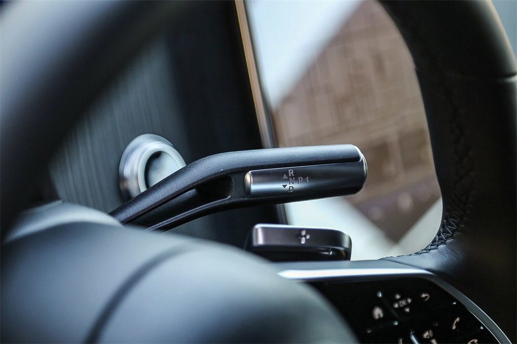 Used 2023 Mercedes-Benz EQS 450+ 4MATIC SUV image 26