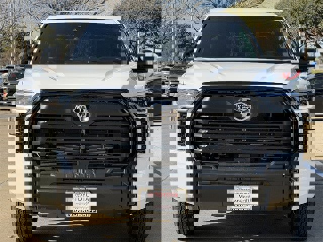 New 2026 Toyota Tundra SR image 7