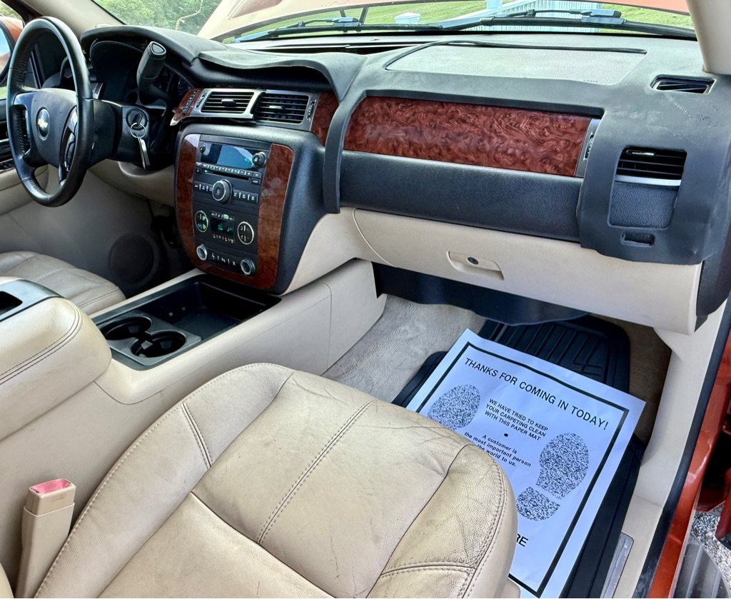 Used 2007 Chevrolet Avalanche LT w/ LT Preferred Equipment Group RWD image 13