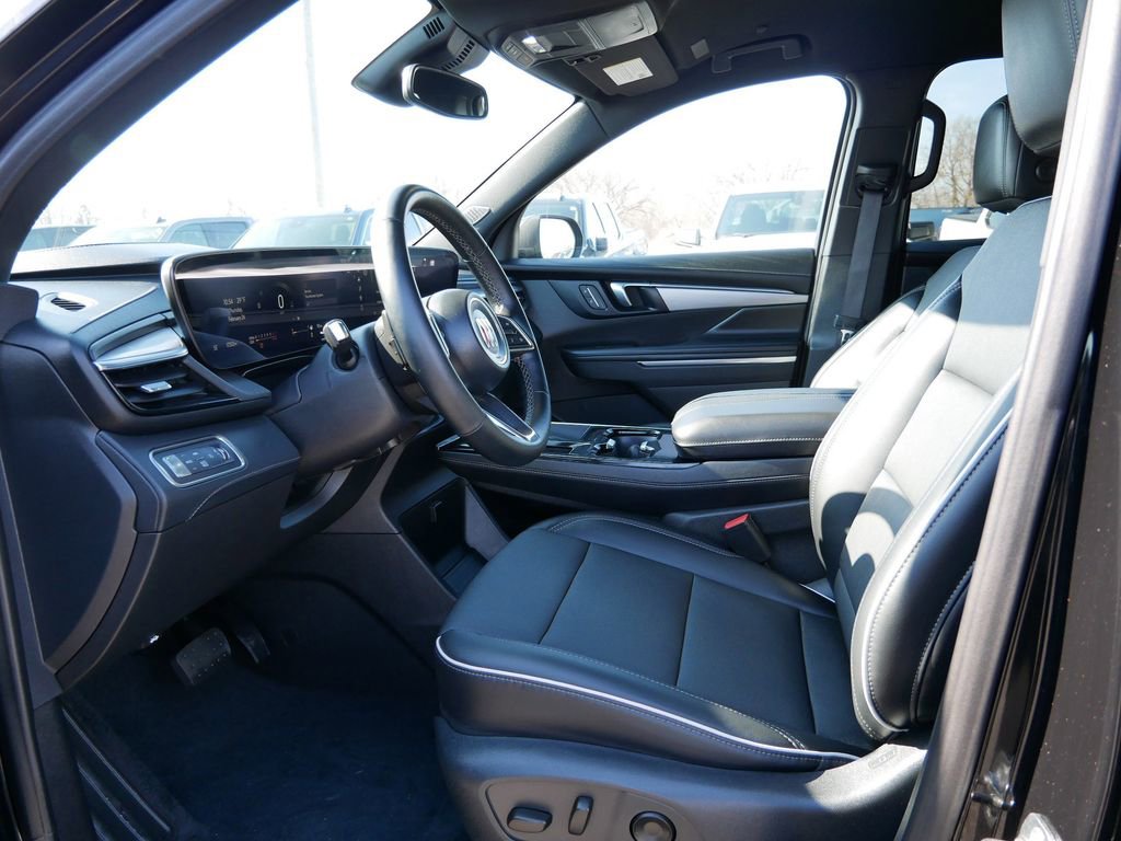 Used 2025 Buick Enclave Preferred image 10