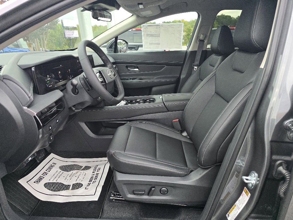 New 2026 Nissan Murano SV image 9