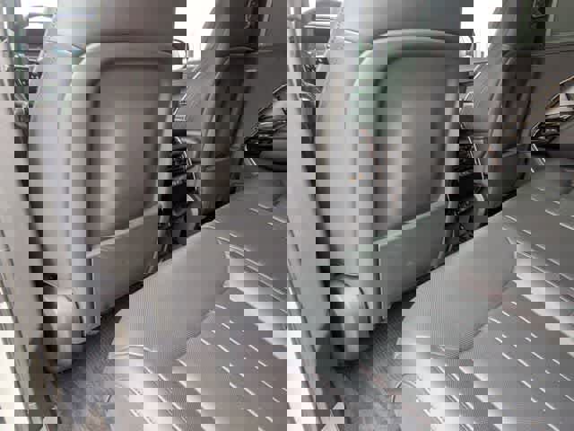 Used 2025 Land Rover Range Rover Sport Dynamic SE image 13