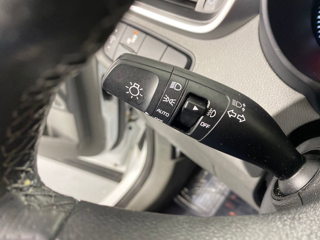 Used 2020 Kia Sorento SX image 18