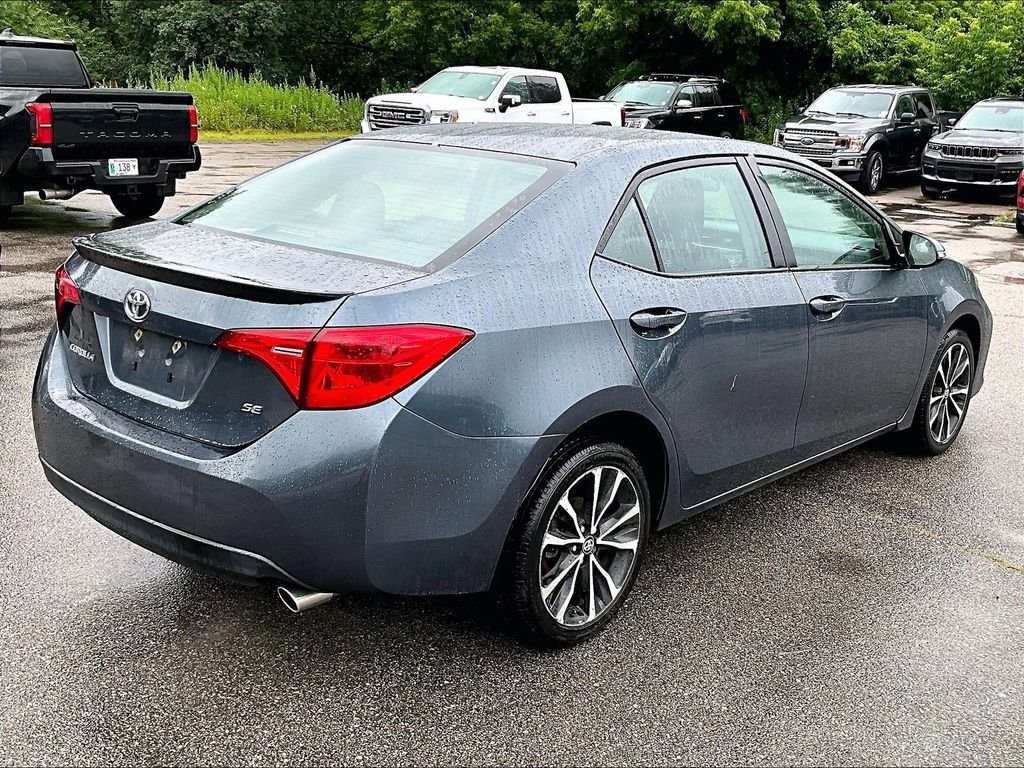 Used 2018 Toyota Corolla SE FWD image 6