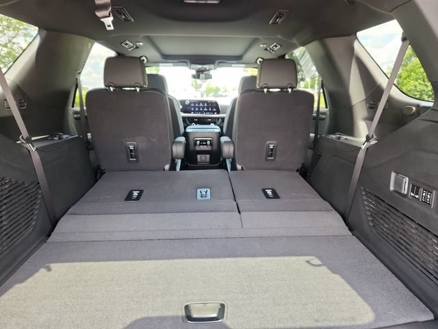 New 2026 Chevrolet Tahoe Premier w/ Sun And Tow Package AWD/4WD image 21