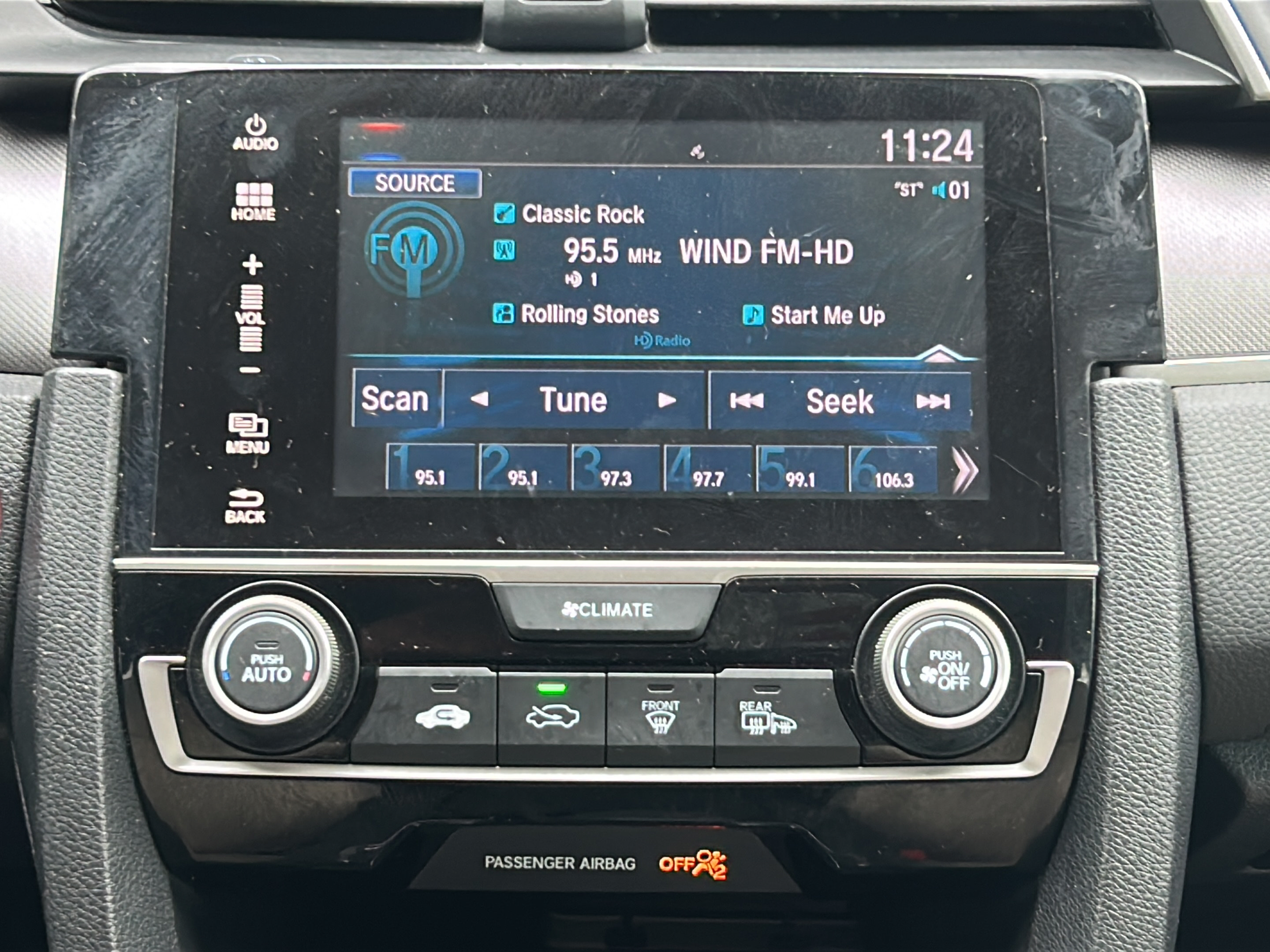 Used 2018 Honda Civic EX image 14