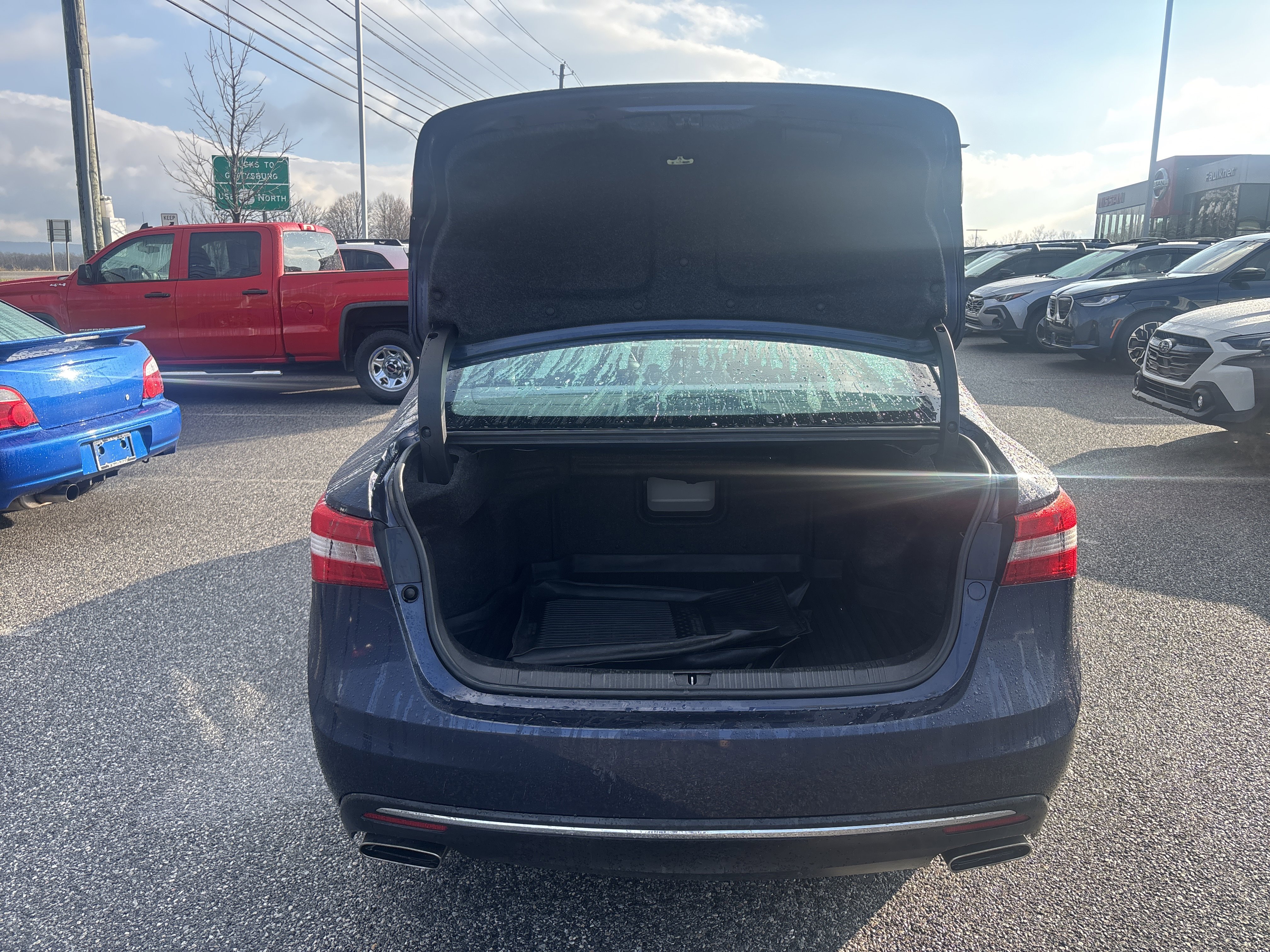 Used 2017 Toyota Avalon Limited w/ All Weather Liner Package image 15