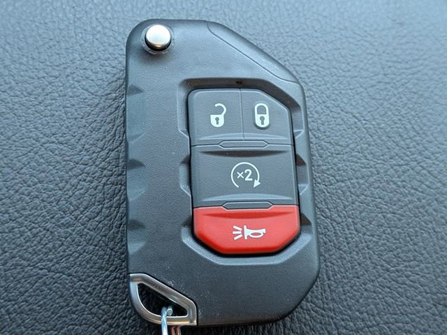 New 2026 Jeep Gladiator Sport AWD/4WD image 28