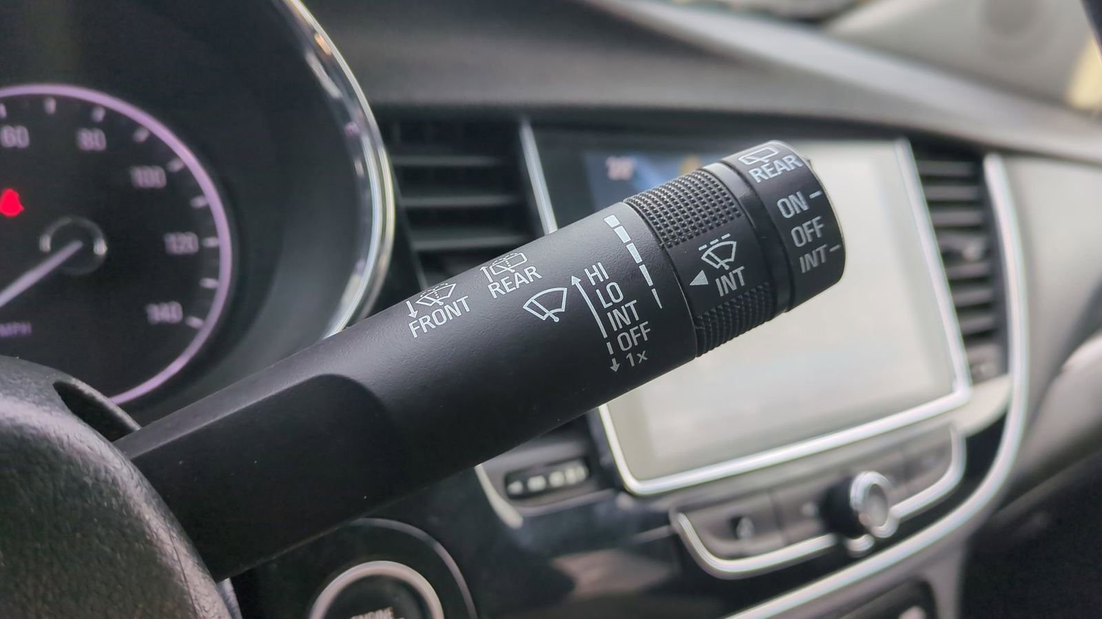 Used 2018 Buick Encore Sport Touring w/ Safety Package image 27