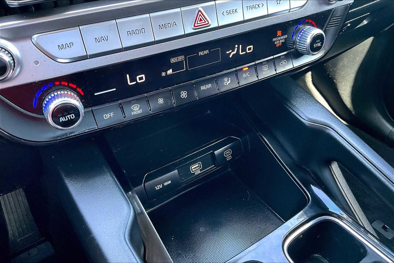 Used 2023 Kia Telluride LX image 60