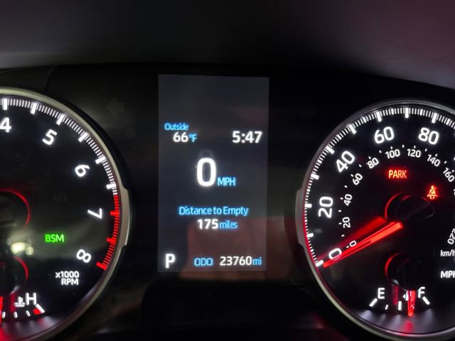 Used 2020 Toyota RAV4 XLE w/ Convenience Package AWD/4WD image 23