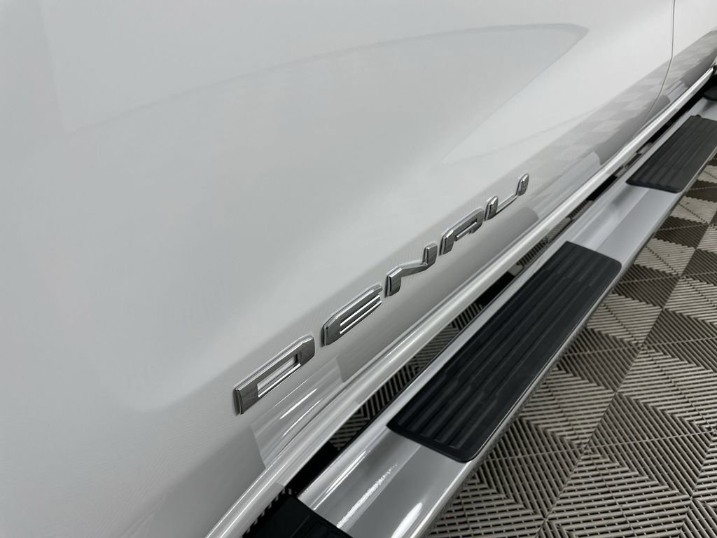 Used 2024 GMC Sierra 1500 Denali w/ Technology Package image 31