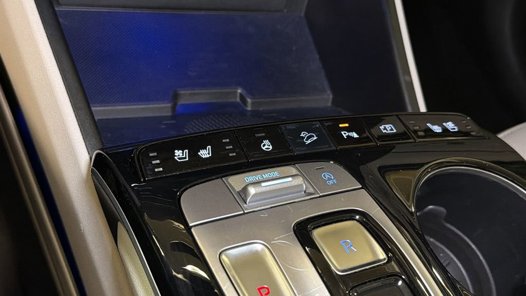 Used 2022 Hyundai Tucson Limited w/ Cargo Package image 32