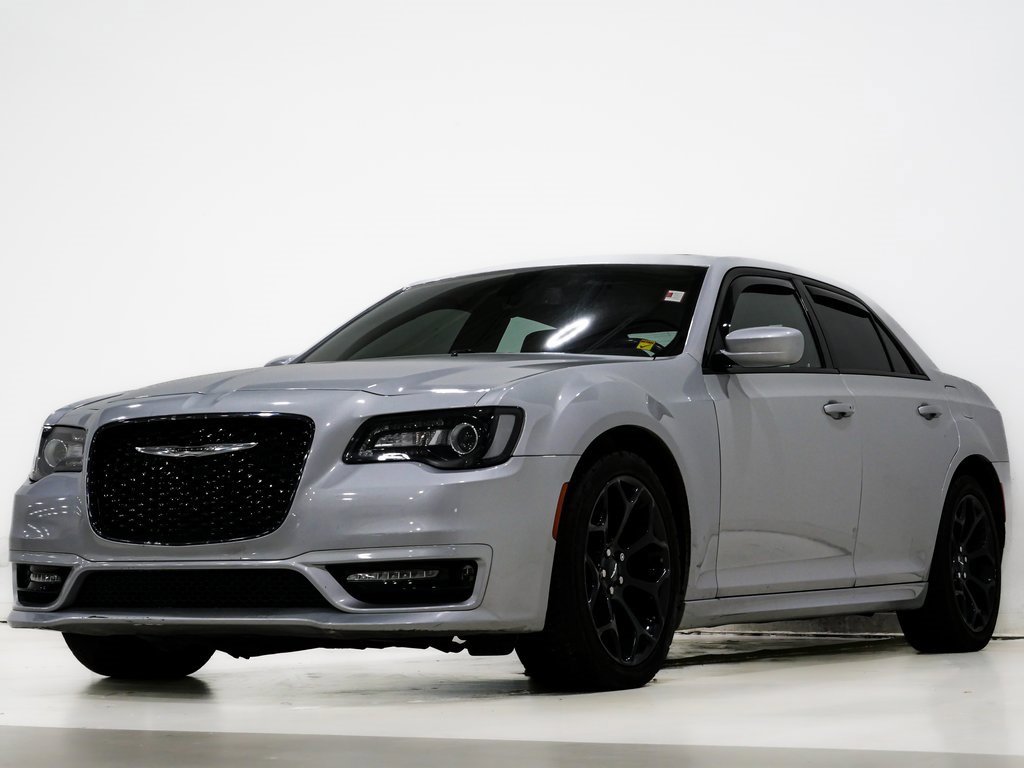 Used 2020 Chrysler 300 S image 3