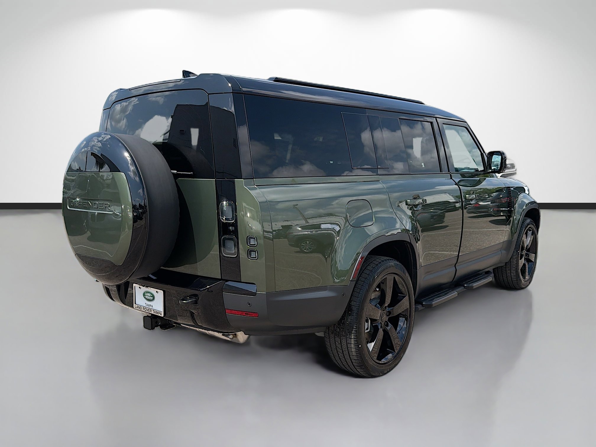 New 2026 Land Rover Defender 130 S image 5