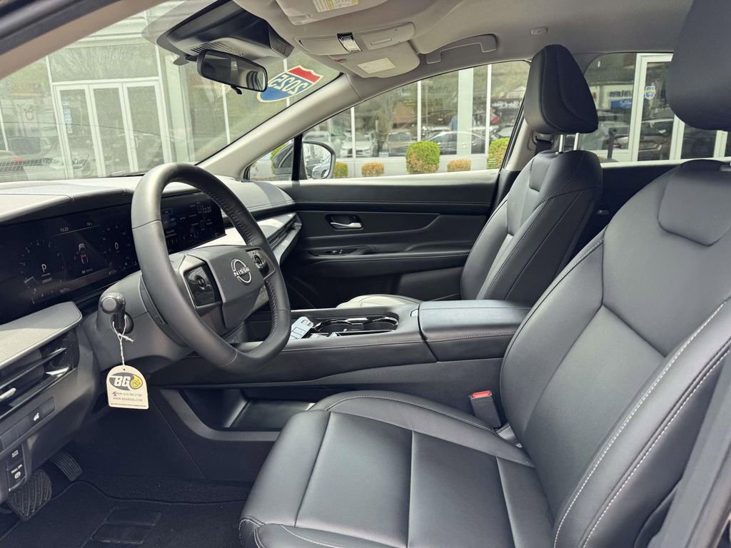 Certified 2025 Nissan Murano SV AWD/4WD image 14