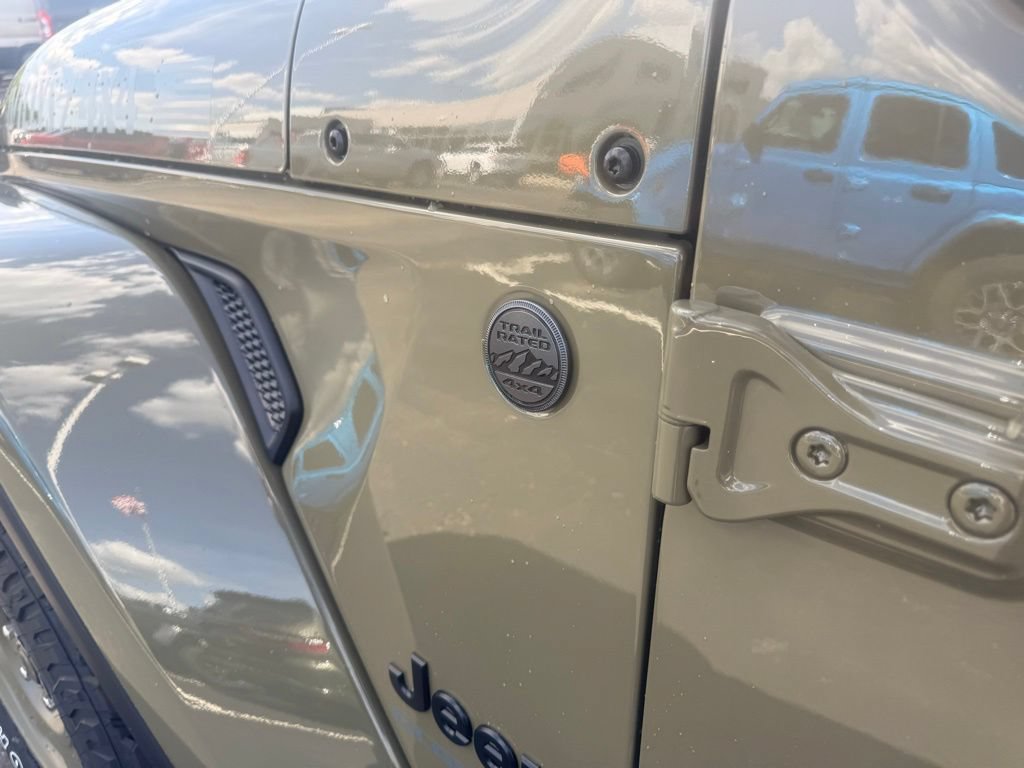 New 2026 Jeep Gladiator Willys AWD/4WD image 11
