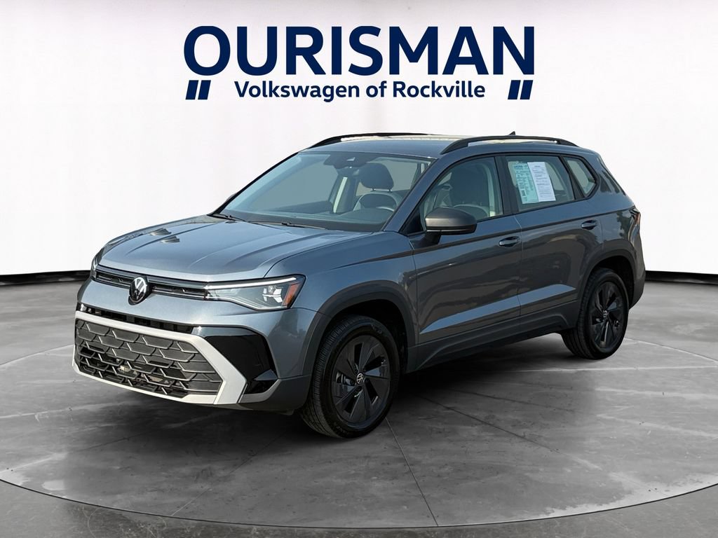 Used 2025 Volkswagen Taos S FWD image 2