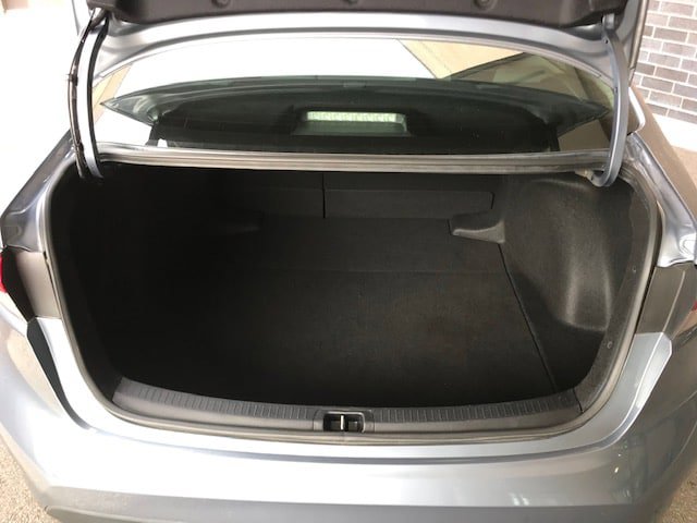 Used 2021 Toyota Corolla L FWD image 9
