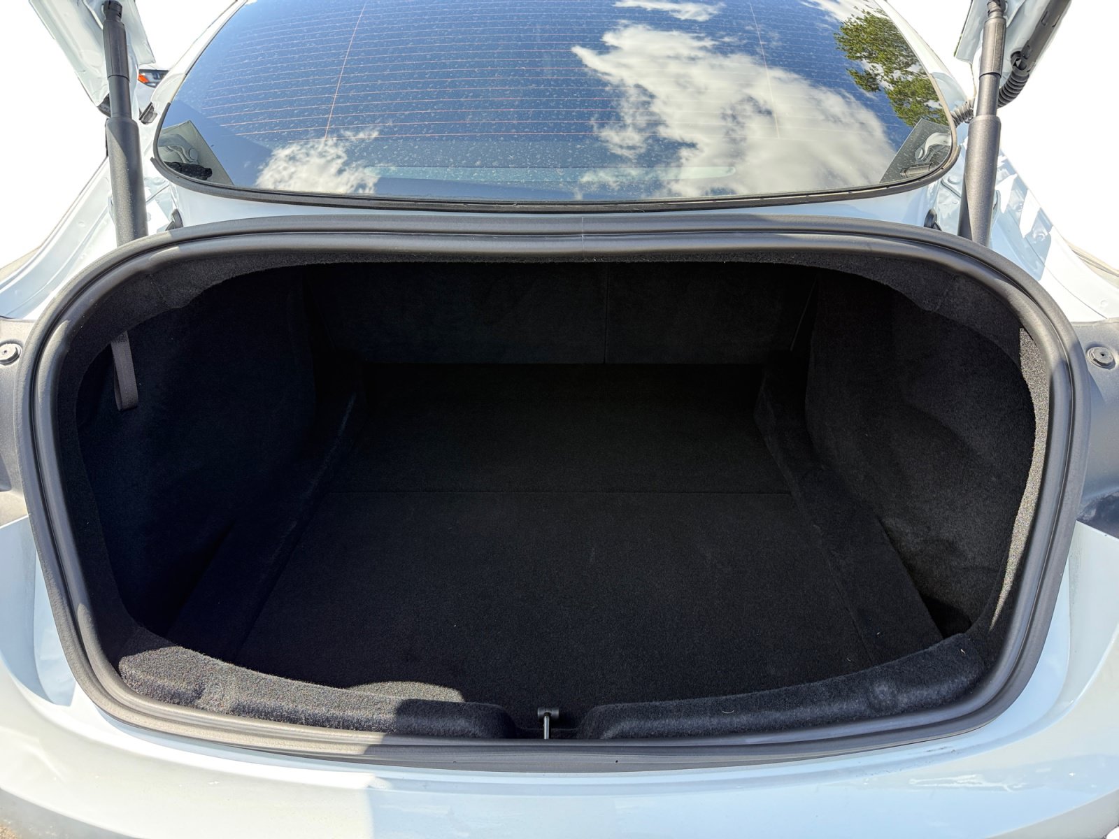 Used 2024 Tesla Model 3 Standard Range RWD image 17