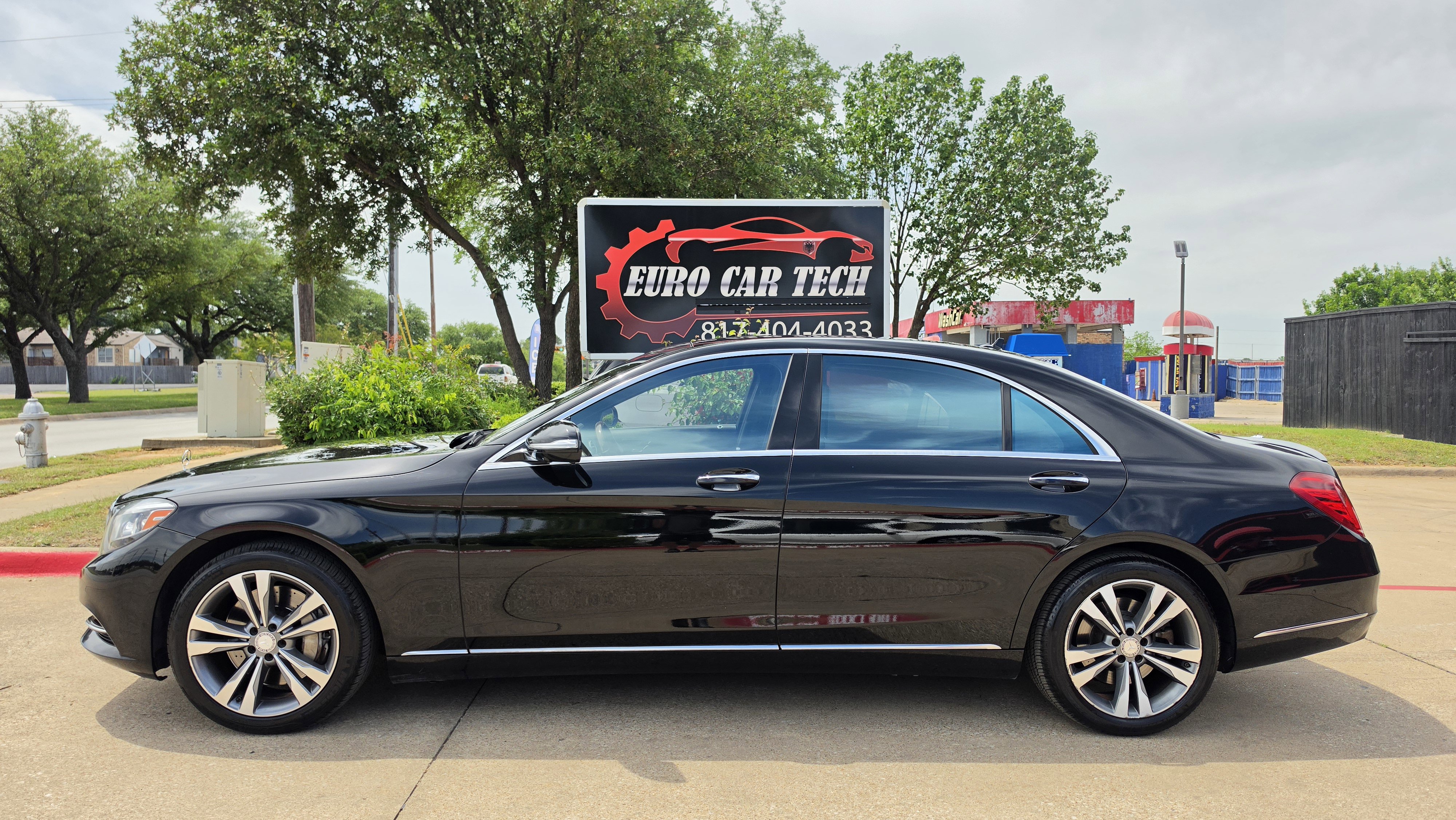 Used 2015 Mercedes-Benz S 550 Sedan image 2