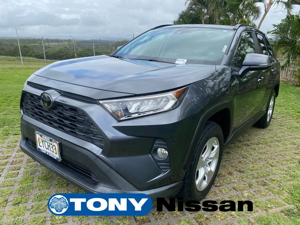 Used 2019 Toyota RAV4 XLE FWD image 3
