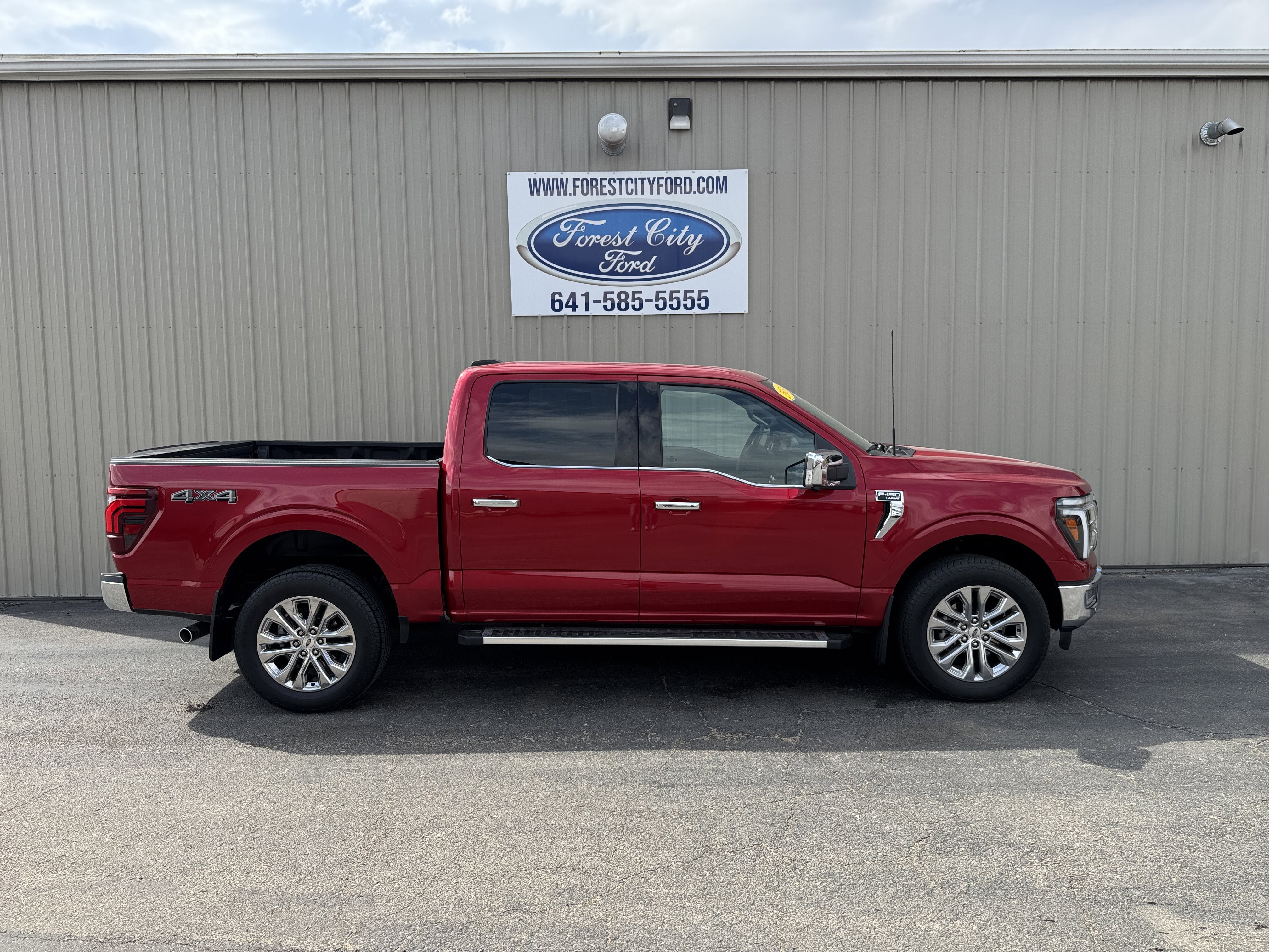 Used 2024 Ford F150 Lariat AWD/4WD image 6