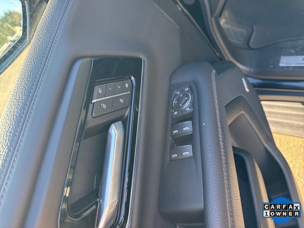 Used 2025 GMC Yukon Denali image 17