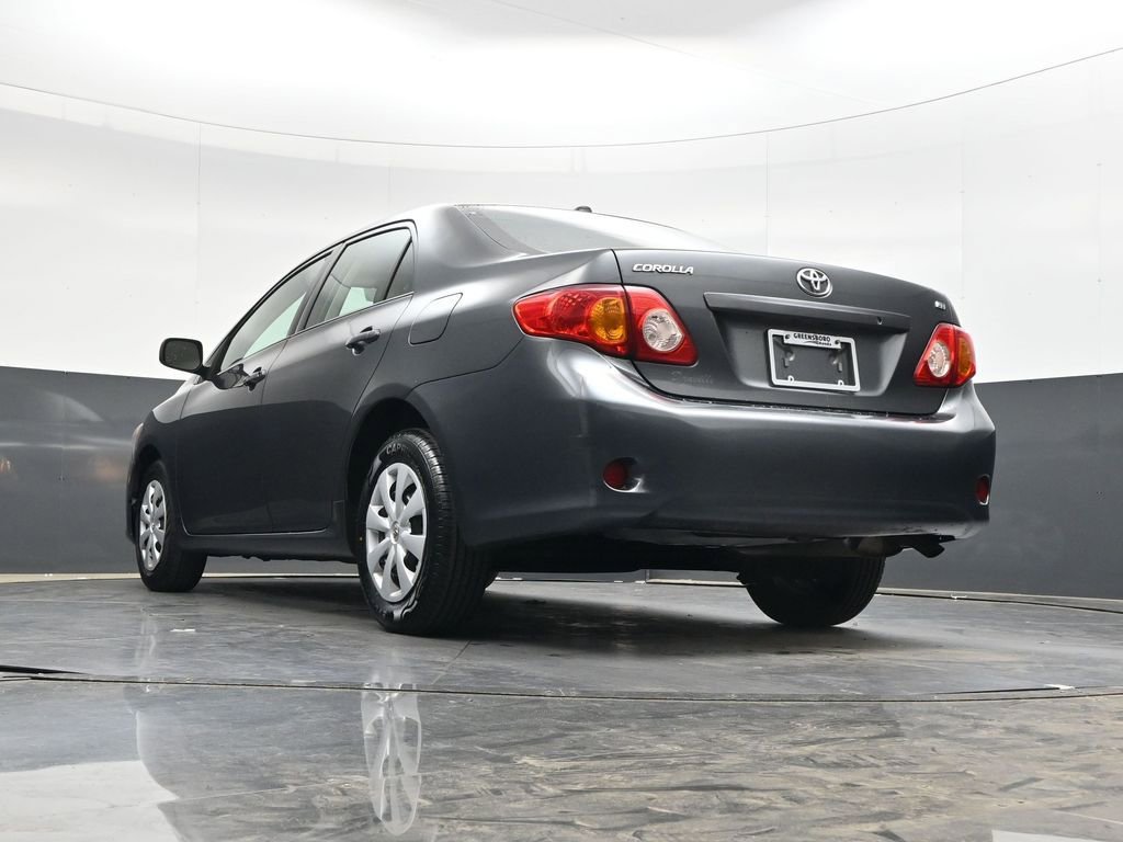 Used 2010 Toyota Corolla LE FWD image 29