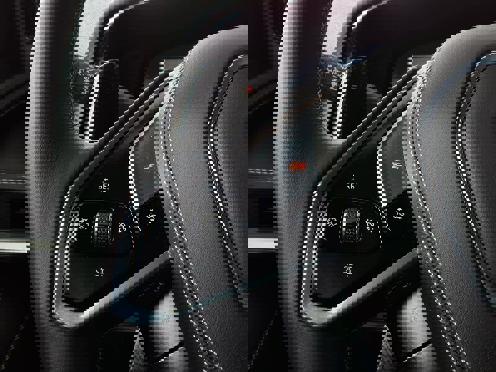 Used 2025 Chevrolet Corvette Z06 image 21