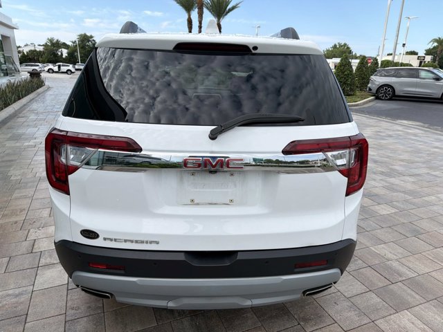 Used 2020 GMC Acadia SLE w/ Driver Convenience Package FWD image 3
