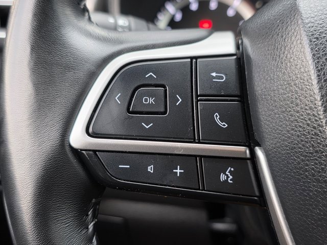 Used 2024 Toyota Highlander LE image 26