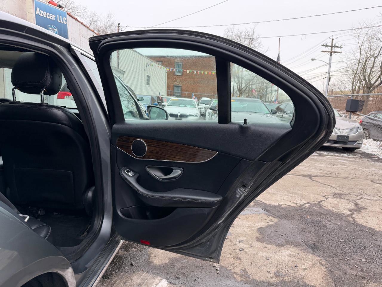 Used 2018 Mercedes-Benz C 300 4MATIC Sedan image 30