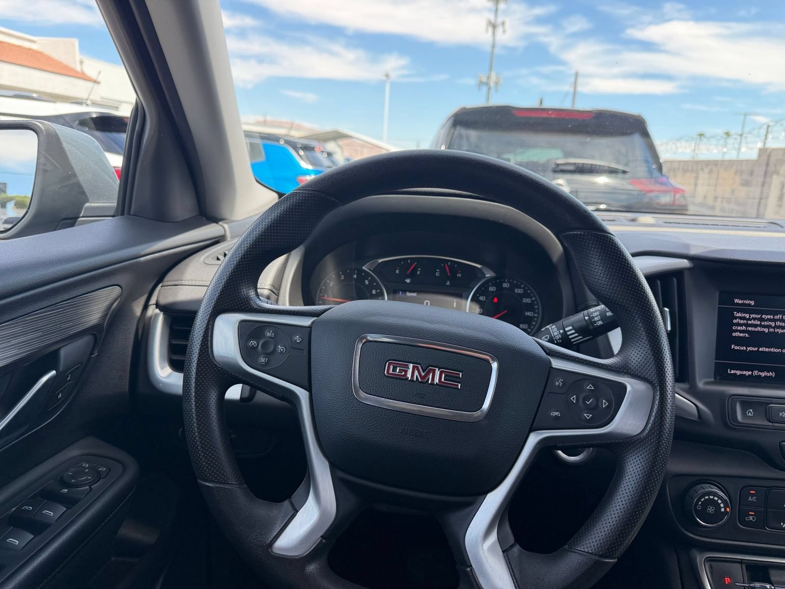 Used 2024 GMC Terrain SLE FWD image 32
