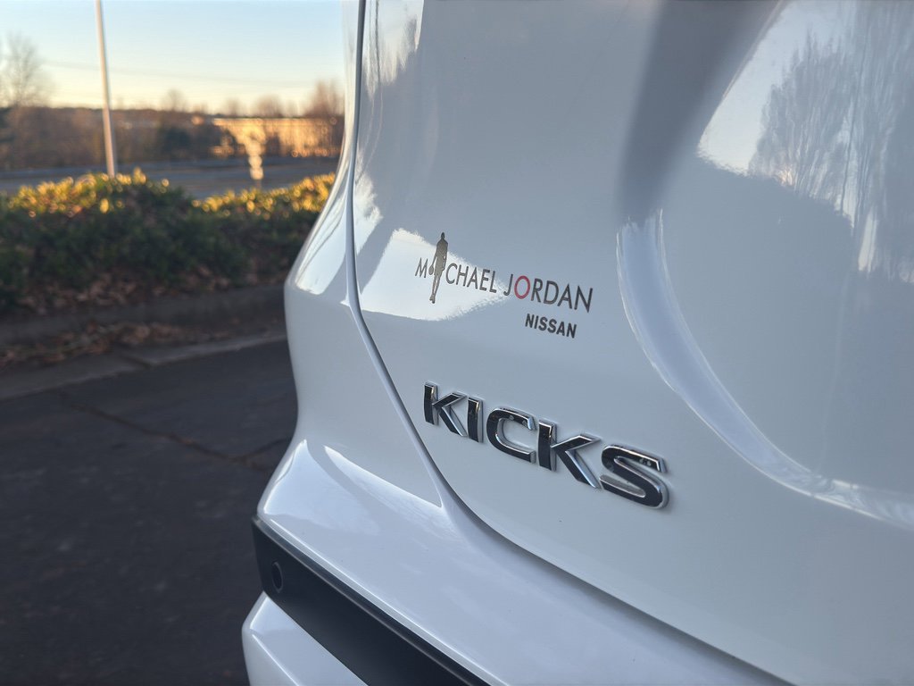 Certified 2023 Nissan Kicks S image 13