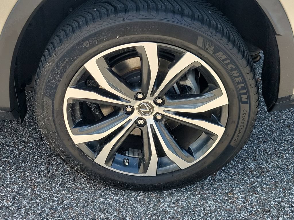 Used 2019 Lexus RX 350 FWD w/ Navigation Package image 5
